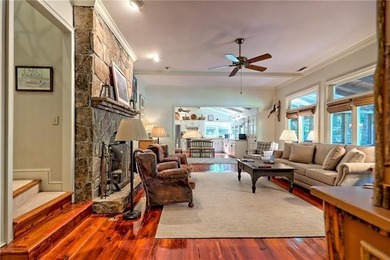 Recreate and Relax at this welcoming, traditional, lake home - photo 8