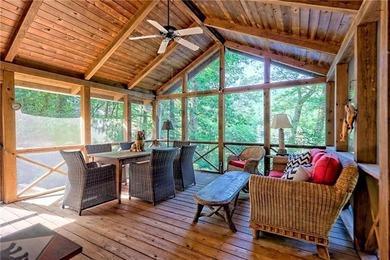 Recreate and Relax at this welcoming, traditional, lake home - photo 9