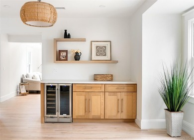 LOCATION + RENOVATION! This charming Sayville colonial has been - photo 8