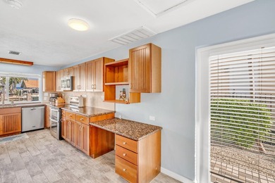 A rare opportunity to own a premier piece of Key Colony Beach - photo 10