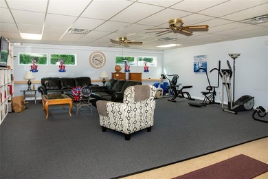 Spacious 2BR/2BA manufactured home in the desired community of - photo 35