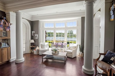 A truly extraordinary estate offering unmatched privacy, luxury - photo 7
