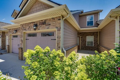 Chickamauga Lake Townhome/Townhouse For Sale in Hixson Tennessee