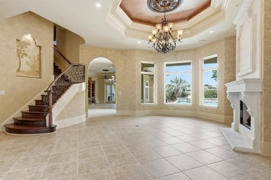 Where luxury craftsmanship meets resort-style living, this - photo 4