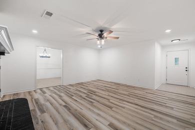 Beautifully remodeled 3 bedroom, 2 bathroom home offering 1,571 - photo 6