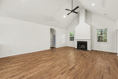 Come live your best island life in this beautifully renovated - photo 4