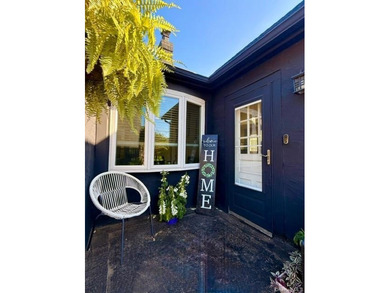 ****** NO FLOOD INSURANCE REQUIRED & SUPER LOW TAXES ***** - photo 4