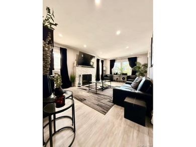 ****** NO FLOOD INSURANCE REQUIRED & SUPER LOW TAXES ***** - photo 5