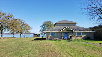 LIKE NEW WATERFRONT HOME ON LAKE PALESTINE IN EAST TEXAS SOLD - Lake Home SOLD! in Cherokee, Texas