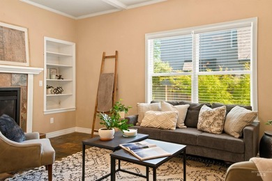 Inviting Lexington Hills home nestled on a quiet cul-de-sac - photo 18