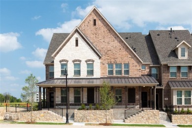 Lake Townhome/Townhouse For Sale in Rowlett, Texas
