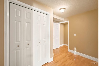 Inviting Lexington Hills home nestled on a quiet cul-de-sac - photo 29