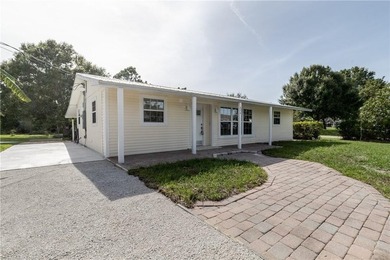 Welcome to this charming 3/2 home on Blossom Dr in Sebastian, FL - photo 1