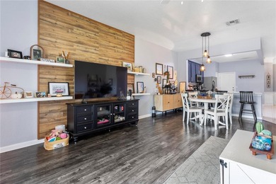 This immaculate 2 bedroom, 2.5 bathroom unit is now available in - photo 10