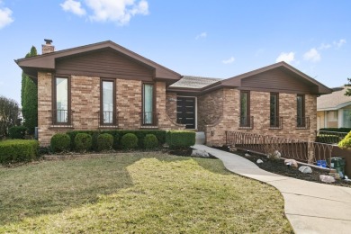 Lake Home For Sale in Arlington Heights, Illinois