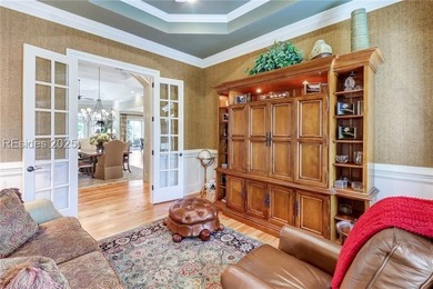 Step into perfection - size, style, and layout all come together - photo 12