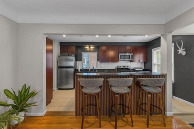 Beautifully renovated ranch located in the heart of Pleasant - photo 15