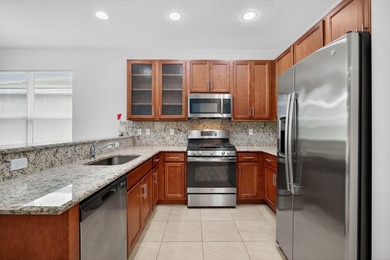 Live the resort lifestyle in **Valencia Grove at Riverland** - photo 15