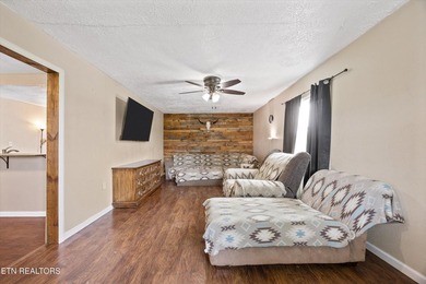 Welcome home to this charming 2-bedroom, 1-bath home in the - photo 7