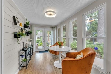 Beautifully renovated ranch located in the heart of Pleasant - photo 20