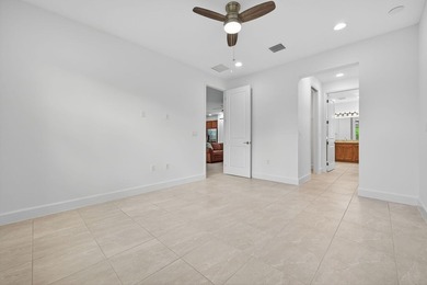 Live the resort lifestyle in **Valencia Grove at Riverland** - photo 22