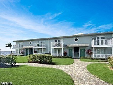 Waterfront Living with Stunning River Views - Fully Furnished & - photo 1