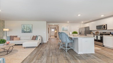 This thoughtfully designed one level home is one of our most - photo 9
