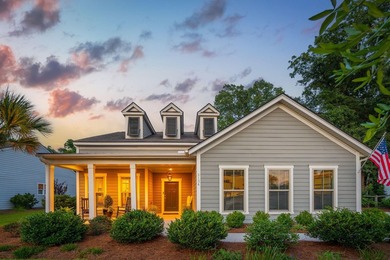 Nestled in the sought-after St. Johns Woods community, this - photo 2