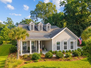 Nestled in the sought-after St. Johns Woods community, this - photo 3