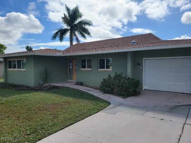 Cape Coral Area Home Sale Pending in Cape Coral Florida
