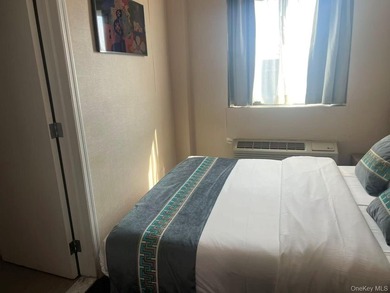 An outstanding hospitality investment is available at 31-16 - photo 5