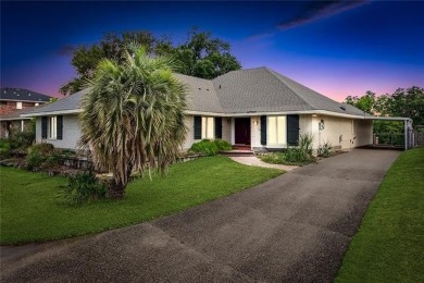 Lake Home For Sale in New Orleans, Louisiana