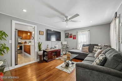 Welcome to 37 Stoll St, a charming Colonial offering classic - photo 4