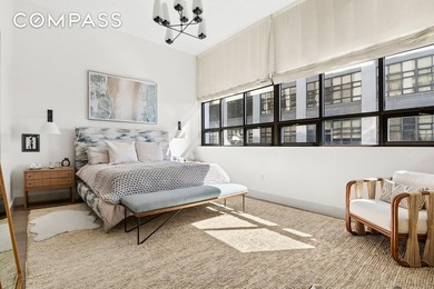 Palatial Harbor-Facing Masterpiece at One Brooklyn Bridge Park - photo 6