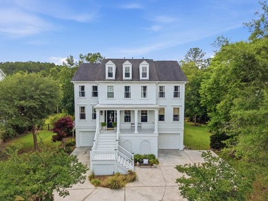 Welcome to this beautifully maintained 5 Bed/4Bath - photo 3