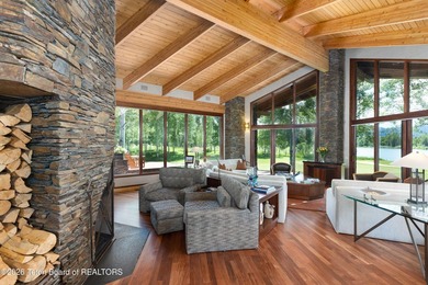 Set on the West Bank of the Snake River in Wilson, this 9 - photo 15