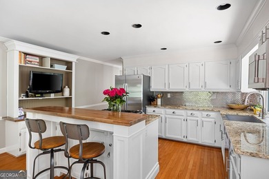 Welcome Home to 491 Timberlea Lake Drive. This beautiful and - photo 16