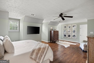 Welcome Home to 491 Timberlea Lake Drive. This beautiful and - photo 32