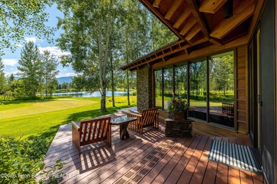 Set on the West Bank of the Snake River in Wilson, this 9 - photo 42