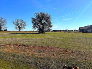 Centrally located in Rock Creek, Pasadera is one of the largest - photo 3