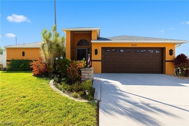 Cape Coral Lakes Area Home For Sale in Cape Coral Florida