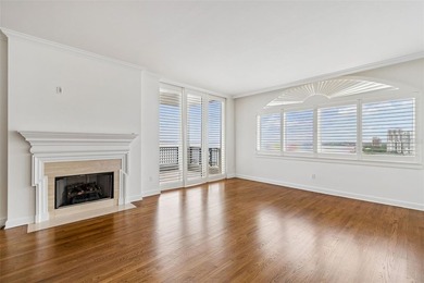 Experience the ultimate in true luxury living in this rarely - photo 8