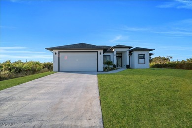 Lehigh Acres Area Home Sale Pending in Lehigh Acres Florida