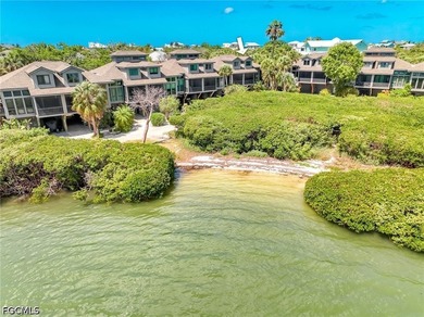 End Unit With Harbor Views & Dock Access! Experience the - photo 2