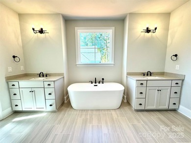 Welcome to this expansive 4-bedroom, 4-bath home combines - photo 20
