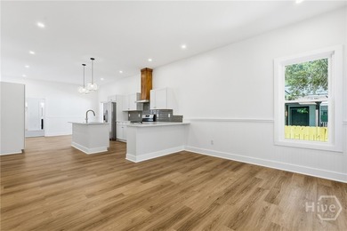 Beautifully renovated 4-bedroom, 4-bath home that perfectly - photo 21