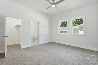Beautifully renovated 4-bedroom, 4-bath home that perfectly - photo 29