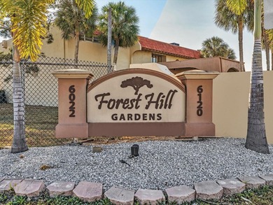 Charming 1-bedroom, 1-bath first-floor corner unit in Forest - photo 32