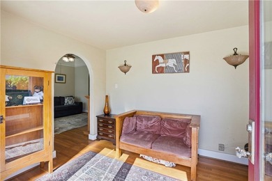 Welcome to this beautifully restored Midtown Ventura residence - photo 6