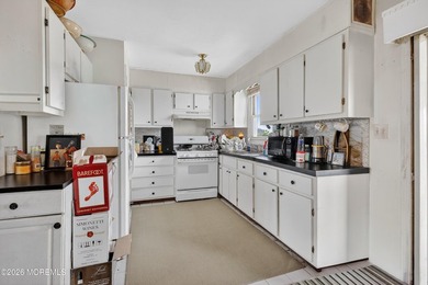 Experience the beauty of sweeping waterfront vistas from this - photo 10
